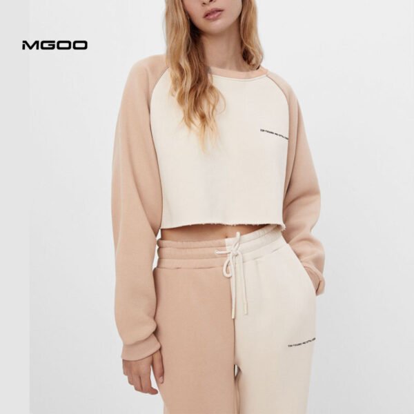 Women raglan sleeve long sleeve crop top - Image 4